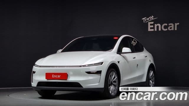 Tesla Model Y 1