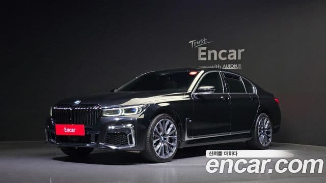 BMW 7 Series (G11)