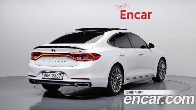 Hyundai Grandeur IG 2