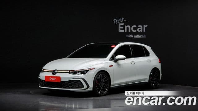 Volkswagen Golf 8th Gen 1
