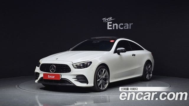 Mercedes-Benz E-Class W213 1