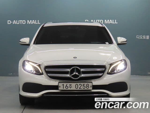 Mercedes-Benz E-Class W213 2