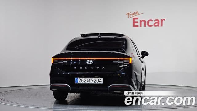 Hyundai Sonata The Edge (DN8) 3
