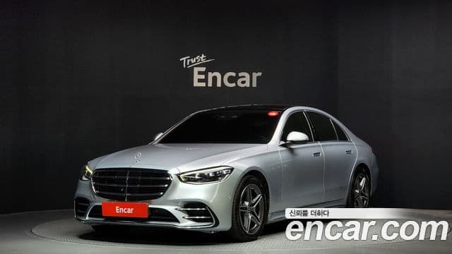 Mercedes-Benz S-Class W223 1