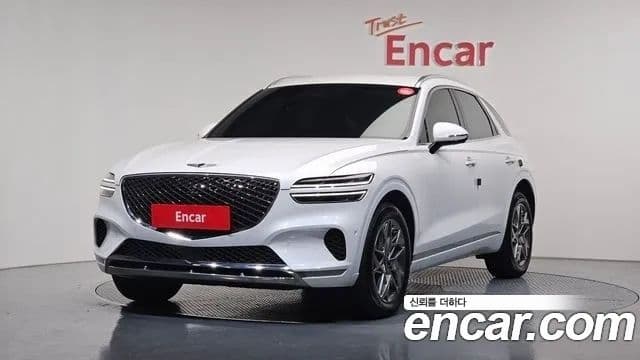 Genesis GV70 — 1