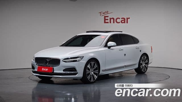 Volvo S90 1