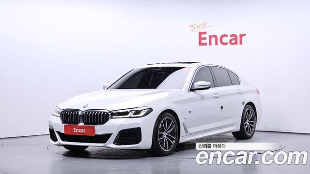 BMW 5 Series (G30)