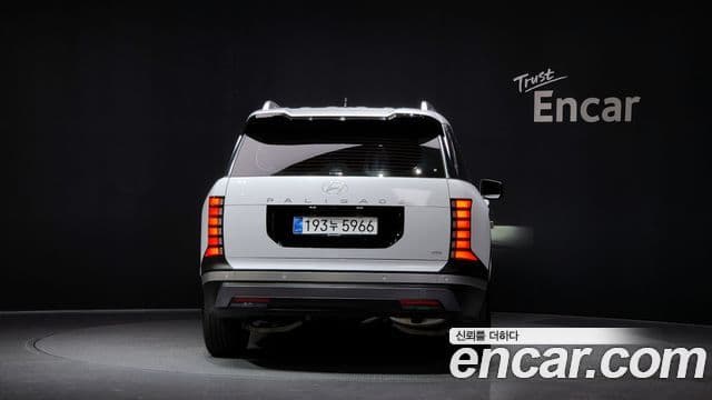 Hyundai Palisade (LX3) 3