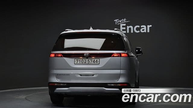 Kia Carnival 4th Gen 4
