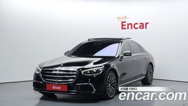 Mercedes-Benz S-Class W223 1