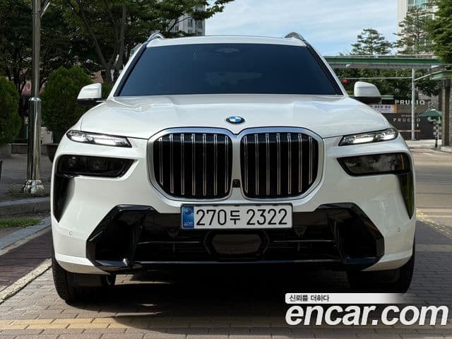 BMW X7 (G07) — 1