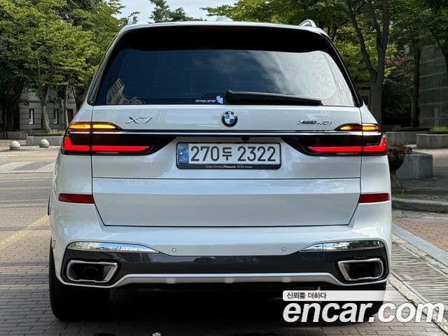 BMW X7 (G07) 3