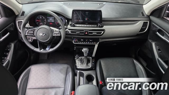 Kia Seltos 4