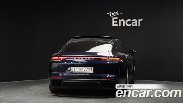 Porsche Panamera (971) 4