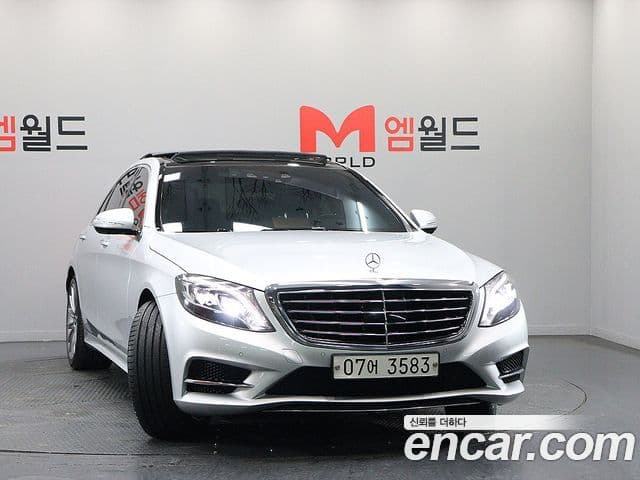 Mercedes-Benz S-Class W222 1