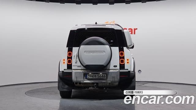 Land Rover 디펜더 (L663) 3