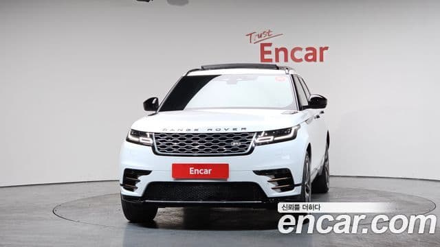 Land Rover Range Rover Velar 2