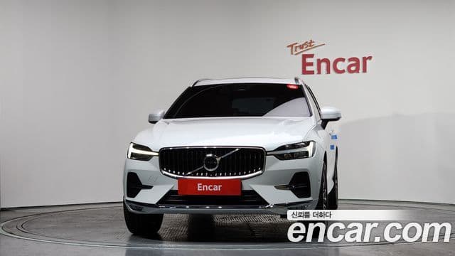 Volvo XC60 2nd Gen 3