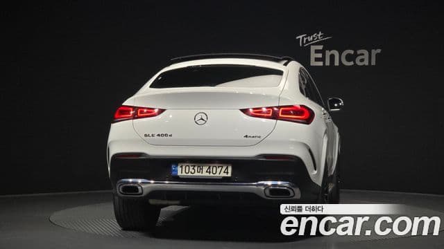 Mercedes-Benz GLE-Class W167 4