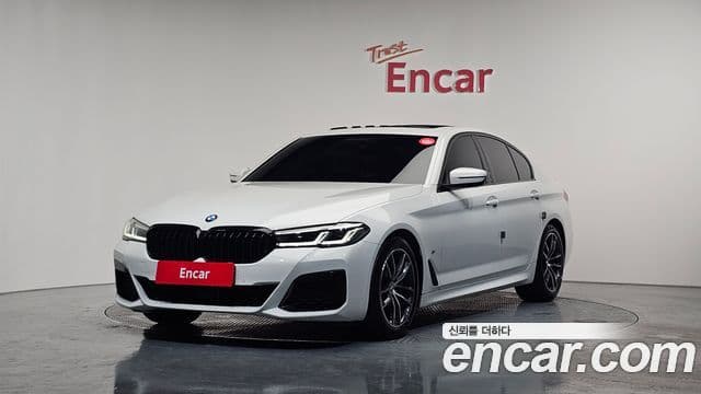 BMW 5 Series (G30)