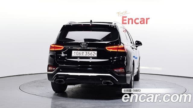 Hyundai Santa Fe TM 4