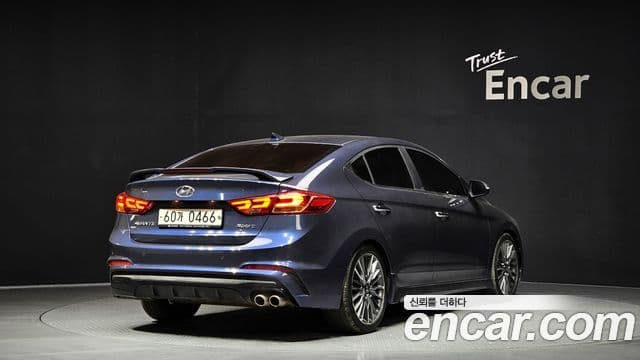 Hyundai Avante AD 2