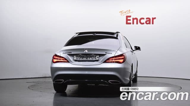 Mercedes-Benz CLA-Class C117 4