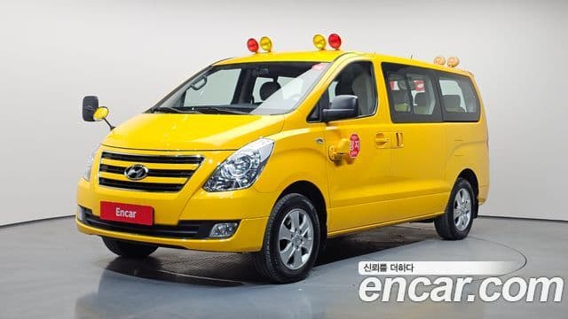 Hyundai Grand Starex 1