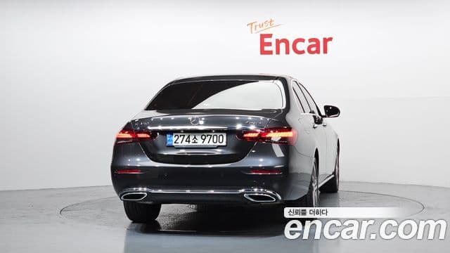 Mercedes-Benz E-Class W213 3