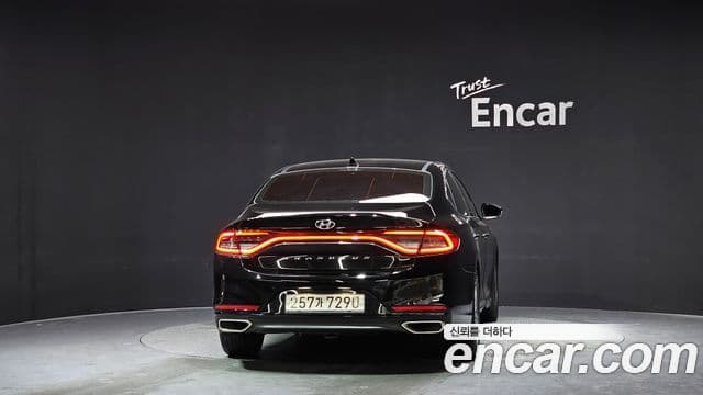 Hyundai Grandeur IG 4