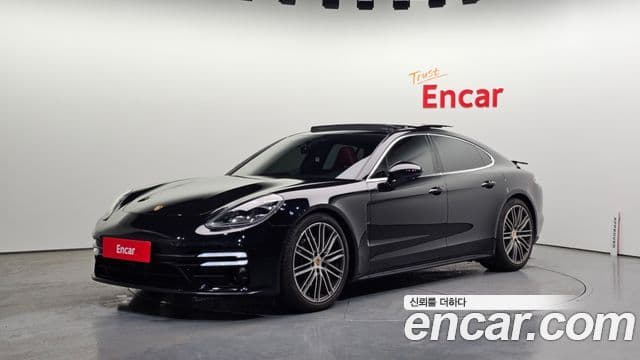 Porsche Panamera (971) 1
