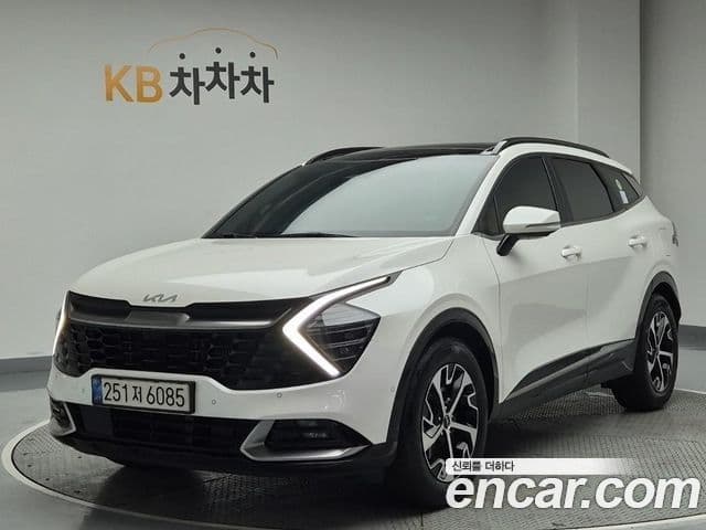 Kia Sportage 5th Gen Hybrid — 1