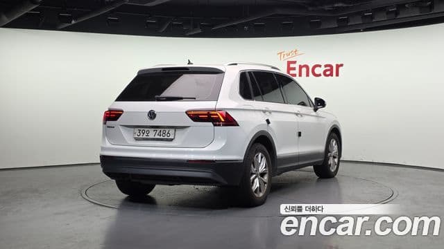 Volkswagen Tiguan 2nd Gen 2