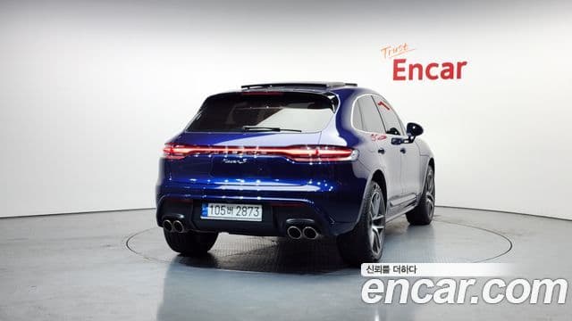 Porsche Macan 4