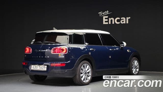 MINI Cooper Clubman 2