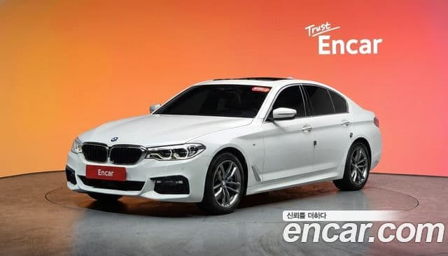 BMW 5 Series (G30) 1