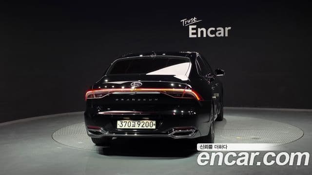 Hyundai The New Grandeur IG 3