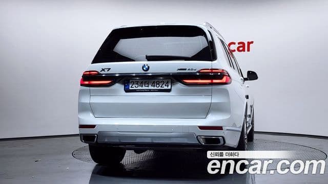 BMW X7 (G07) 3