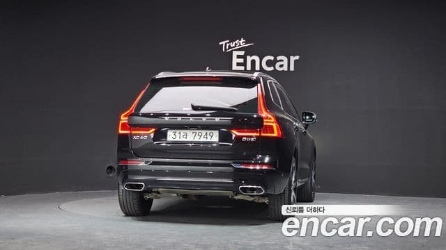 Volvo XC60 2nd Gen 4