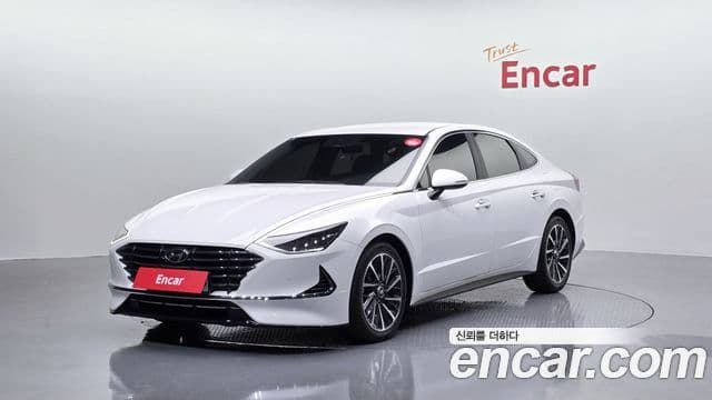 Hyundai Sonata (DN8) — 1