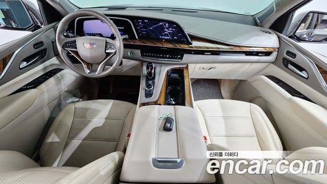 Cadillac Escalade 5th Gen 4