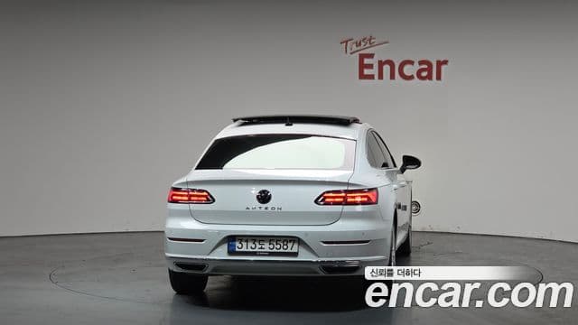 Volkswagen Arteon 4