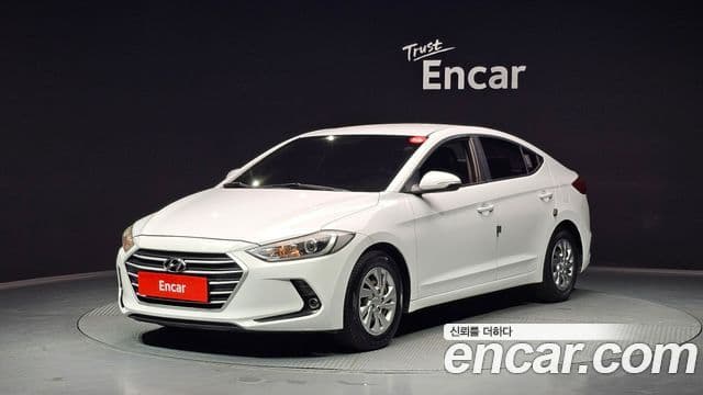 Hyundai Avante AD 1