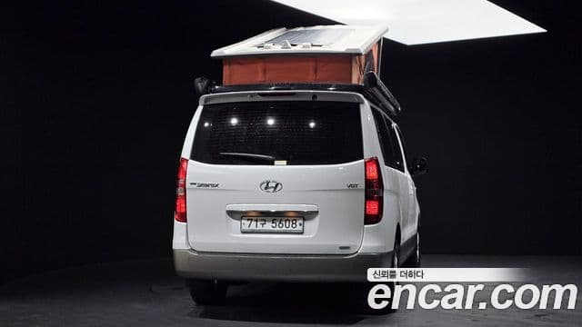 Hyundai The New Grand Starex 4