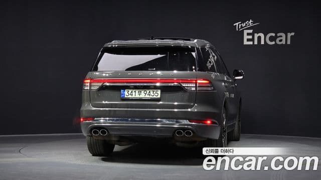 Lincoln Aviator 2nd Gen 3