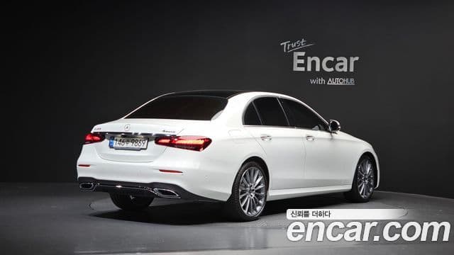 Mercedes-Benz E-Class W213 2
