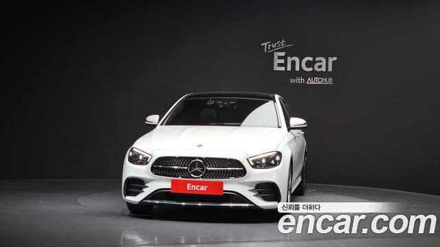 Mercedes-Benz E-Class W213 3