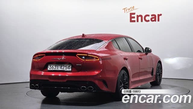 Kia Stinger 2