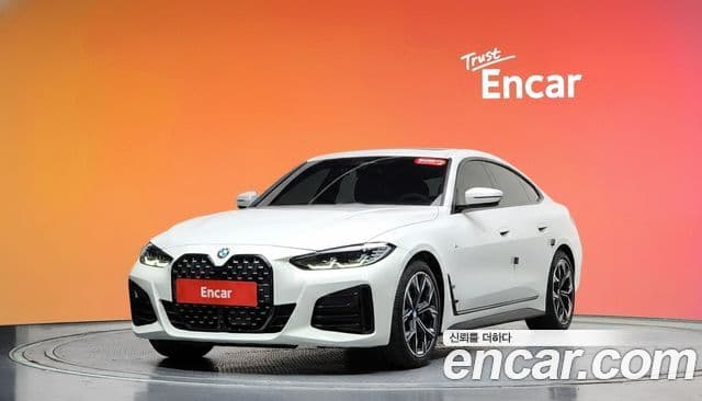 BMW 4 Series (G22)