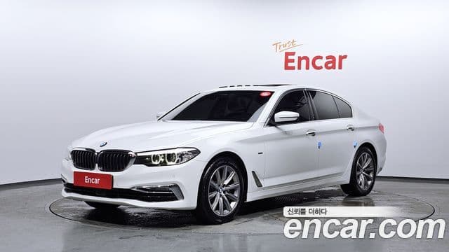 BMW 5 Series (G30)
